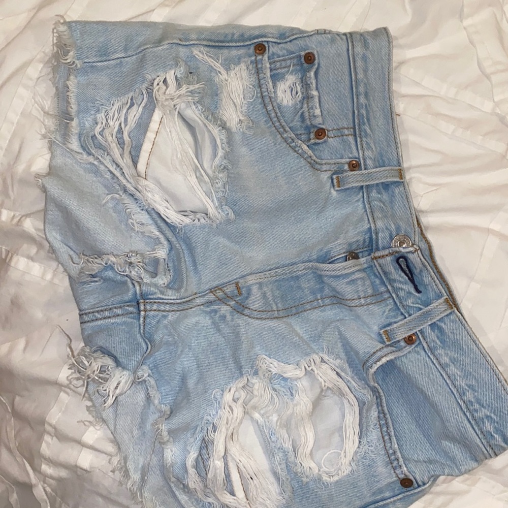 Denim shorts, size W26, made from cotton